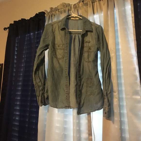 Life in Progress Light Jean shirt - Picture 5 of 7